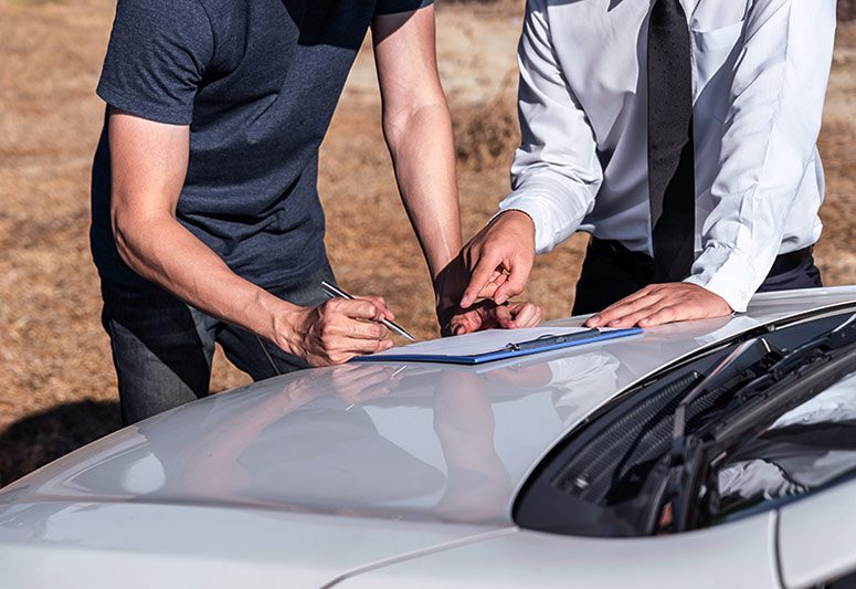 A Wisconsin Personal Injury Lawyer Helps Client with Car Accident Claim